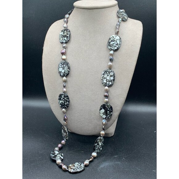 Dyed Shell and Pearls Necklace Long Statement Beaded Genuine Pearls Necklace - Picture 3 of 6